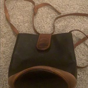 Shoulder strap pocketbook